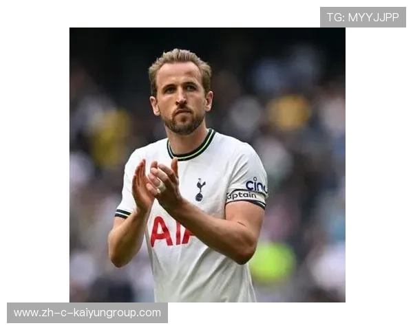 凯恩精细控球化解包夹,热刺由此完成攻转守 凯恩精细控球化解包夹,热刺由此完成攻转守