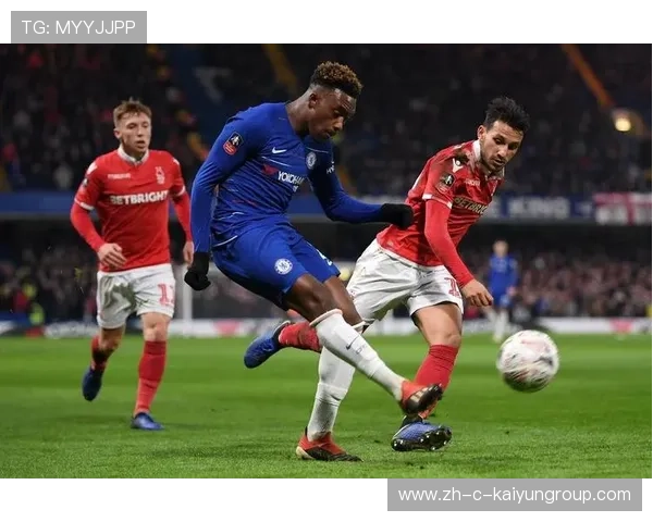 切尔西U21传中训练秘籍:打造精英边路攻击力的关键突破 切尔西U21传中训练秘籍:打造精英边路攻击力的关键突破